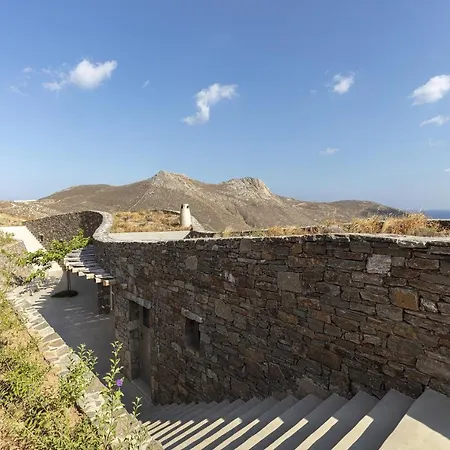 Kir Mimis Awarded Cycladic וילה