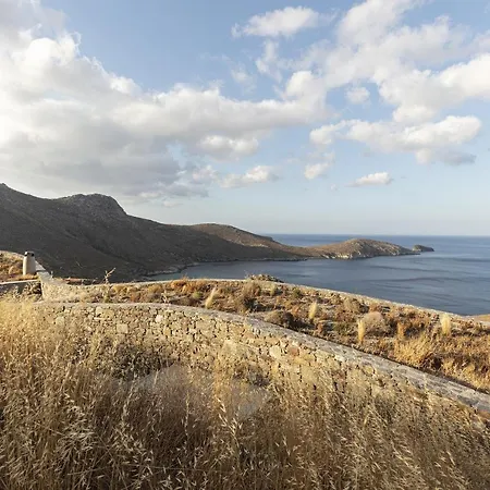 Kir Mimis Awarded Cycladic * Sotiras